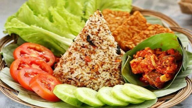 Menjelajahi Wisata Kuliner di Cimahi: Cita Rasa yang Tak Pernah Habis